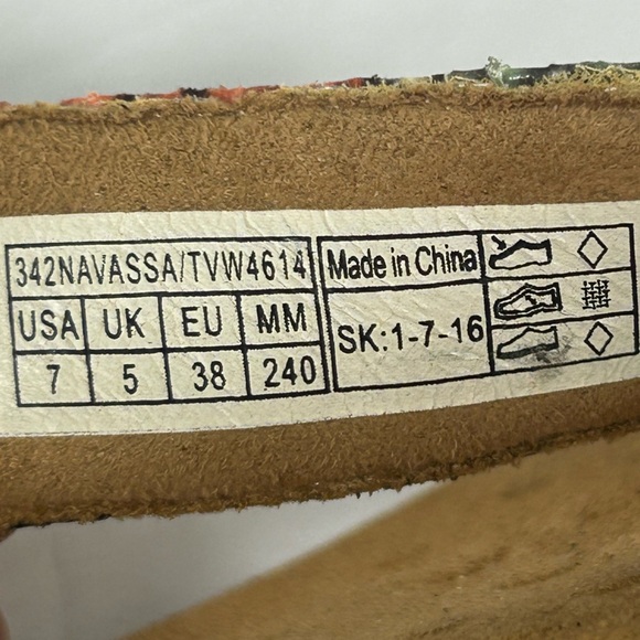 Vionic 342 Navassa Tan T Strap Embellished Snakeskin Sandals Womens 7 Comfort - Picture 4 of 12